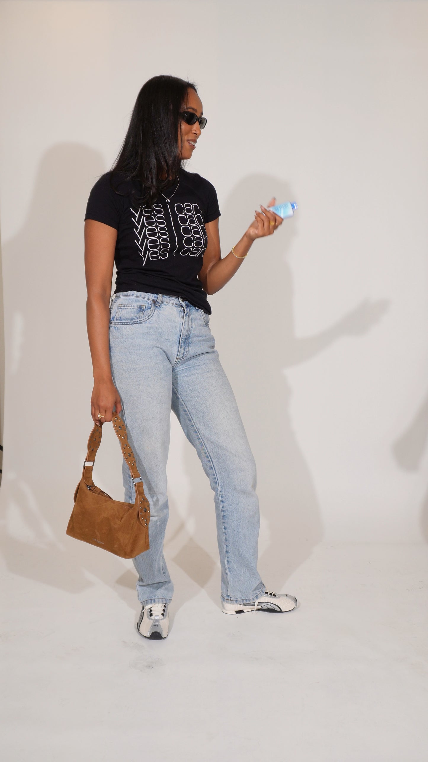 girlfriend tee (v1)