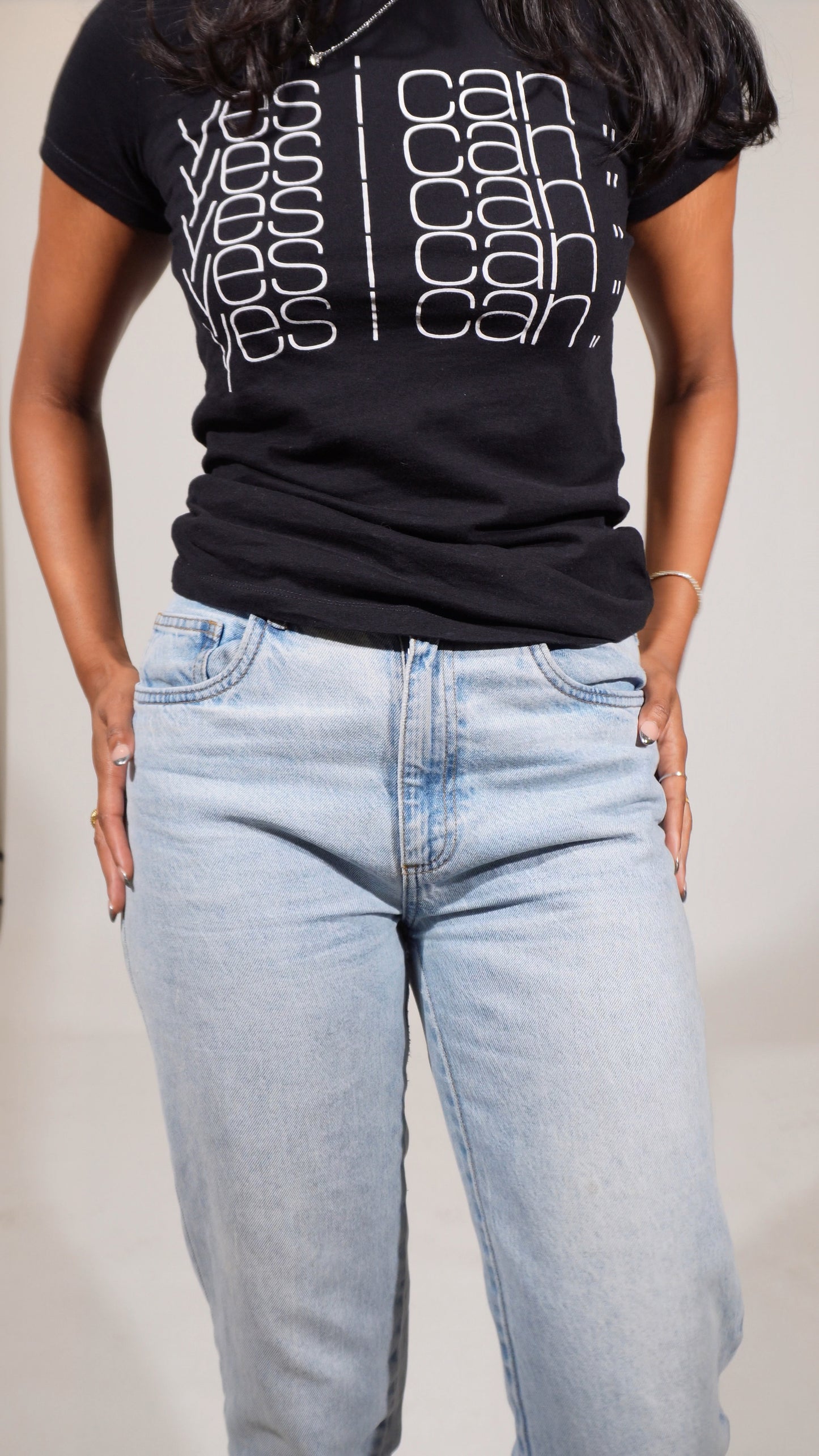 girlfriend tee (v1)