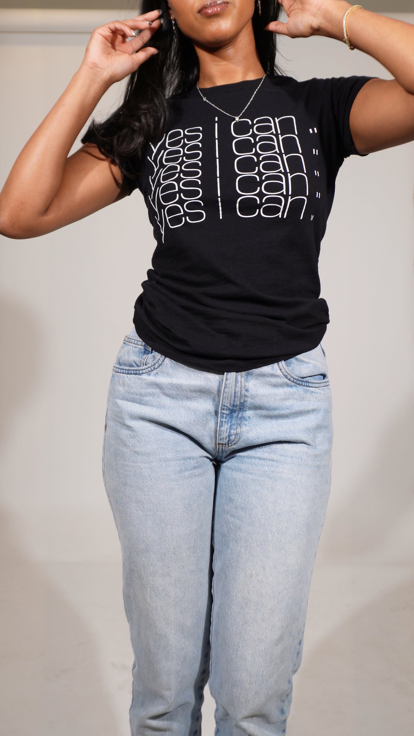 girlfriend tee (v1)